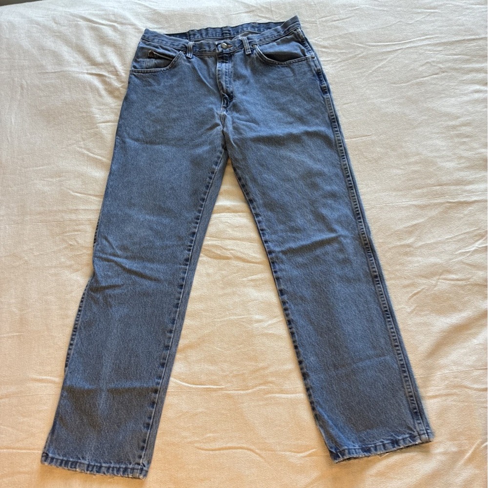 VTG 90s Wrangler Mens Authentic Regular Fit Jeans 35x32 Medium Wash Blue Denim